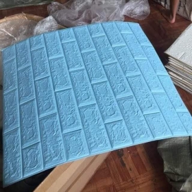 Mut dán tường